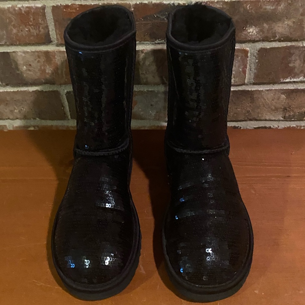 Ugg Black Sequin - image 3